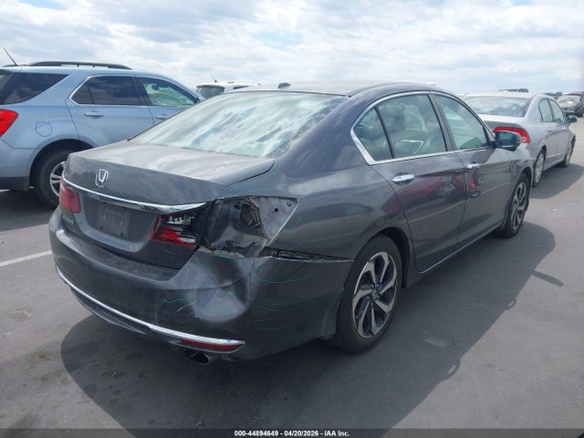 44894649 :رقم المزاد ، 1HGCR2F00HA087833 vin ، 2017 Honda Accord Ex مزاد بيع