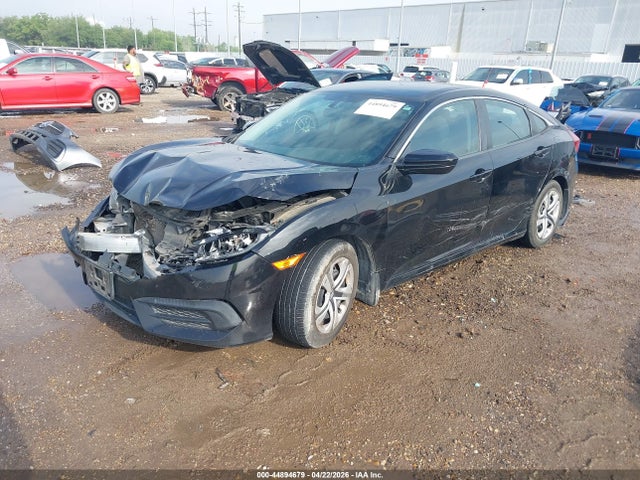 Honda Civic Lx 2017 2HGFC2F57HH524366 Image 2