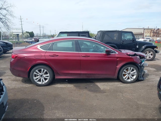 44894694 :رقم المزاد ، 1C3CCCAB9FN692202 vin ، 2015 Chrysler 200 Limited مزاد بيع