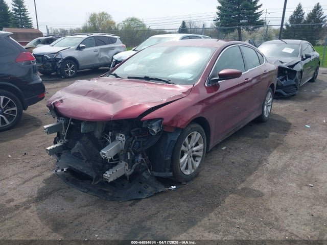 44894694 :رقم المزاد ، 1C3CCCAB9FN692202 vin ، 2015 Chrysler 200 Limited مزاد بيع