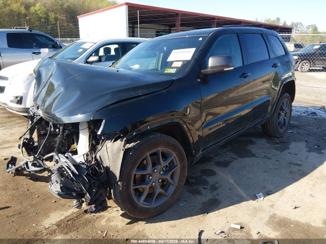 44894698 :رقم المزاد ، 1C4RJFBG1MC736953 vin ، 2021 Jeep Grand Cherokee 80th Anniversary 4x4 مزاد بيع