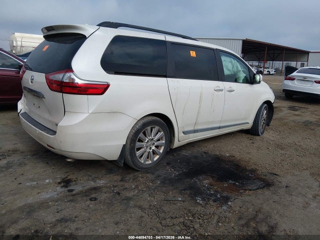 44894703 :رقم المزاد ، 5TDYK3DC7GS738274 vin ، 2016 Toyota Sienna Limited 7 Passenger مزاد بيع