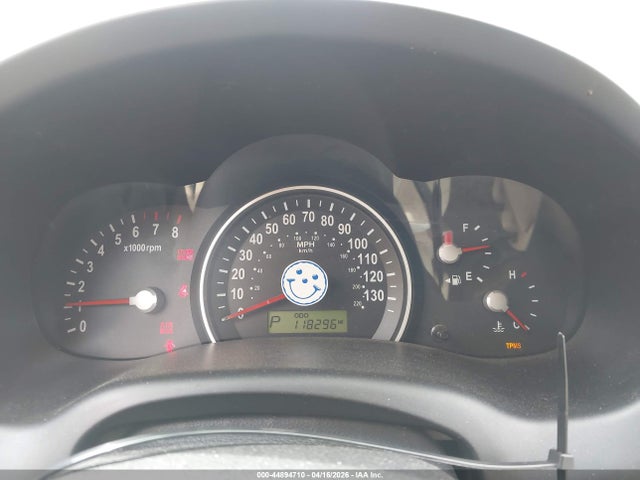 44894710 :رقم المزاد ، KNDMG4C30A6330634 vin ، 2010 Kia Sedona مزاد بيع