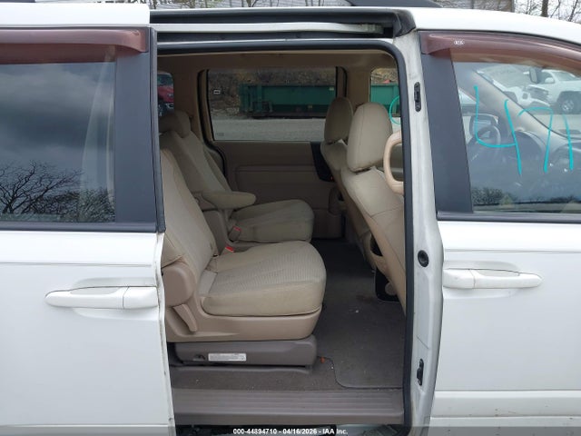 44894710 :رقم المزاد ، KNDMG4C30A6330634 vin ، 2010 Kia Sedona مزاد بيع
