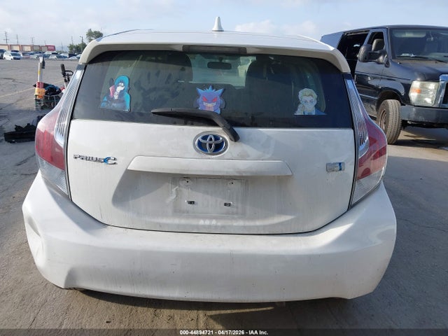 JTDKDTB38G1123023 Toyota Prius C Two