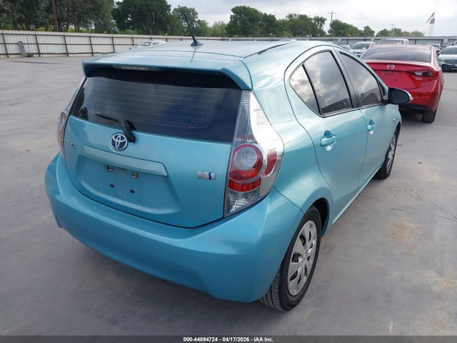 2013 Toyota Prius C Two მანქანა იყიდება აუქციონზე, vin: JTDKDTB39D1041457, აუქციონის ნომერი: 44894724
