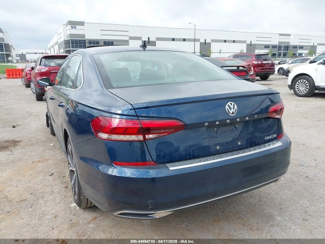 2022 Volkswagen Passat 2.0t Se მანქანა იყიდება აუქციონზე, vin: 1VWSA7A3XNC008147, აუქციონის ნომერი: 44894730