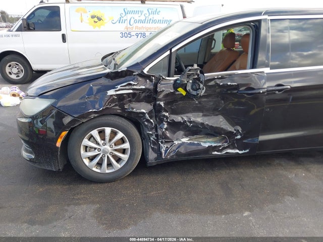 Aukcja sprzedaży 2017 Chrysler Pacifica Touring, vin: 2C4RC1DG9HR577462, numer aukcji: 44894734