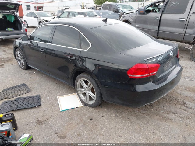 Продаж на аукціоні авто 2014 Volkswagen Passat 2.0l Tdi Se, vin: 1VWBN7A35EC083360, номер лоту: 44894750