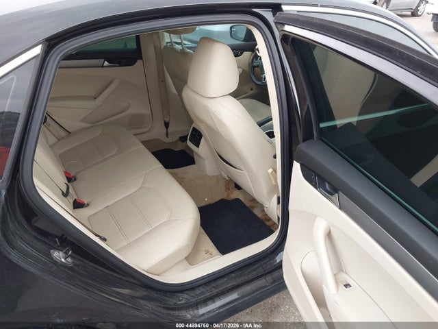 Продаж на аукціоні авто 2014 Volkswagen Passat 2.0l Tdi Se, vin: 1VWBN7A35EC083360, номер лоту: 44894750