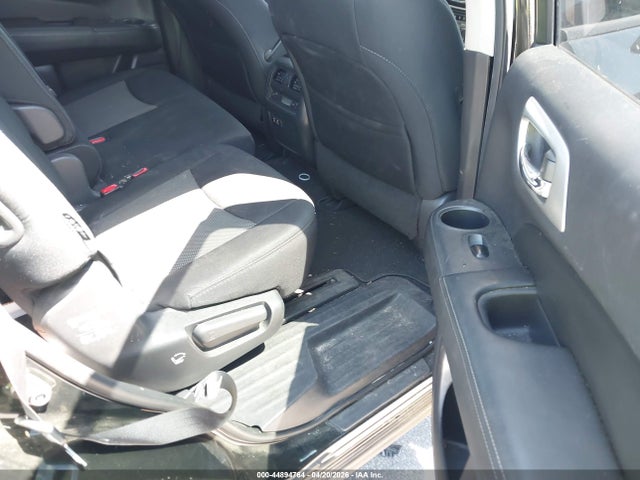 44894764 :رقم المزاد ، 5N1DR2MM2KC576850 vin ، 2019 Nissan Pathfinder Sv مزاد بيع