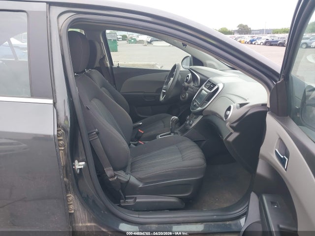 1G1JD5SG3H4130304 Chevrolet Sonic Lt Auto