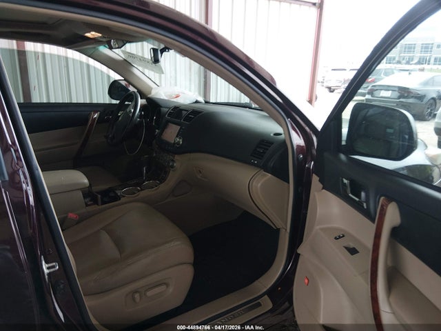 2012 Toyota Highlander Limited V6 მანქანა იყიდება აუქციონზე, vin: 5TDYK3EHXCS065050, აუქციონის ნომერი: 44894766