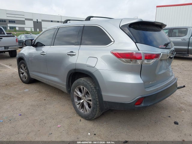 44894769 :رقم المزاد ، 5TDZKRFH6FS064410 vin ، 2015 Toyota Highlander Le Plus V6 مزاد بيع