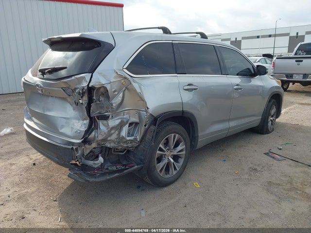 44894769 :رقم المزاد ، 5TDZKRFH6FS064410 vin ، 2015 Toyota Highlander Le Plus V6 مزاد بيع