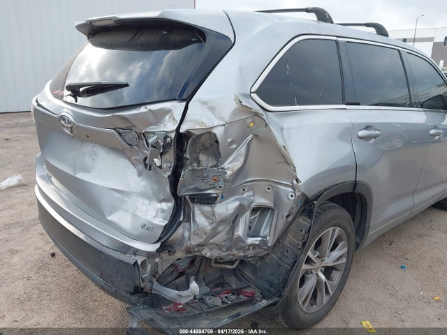 44894769 :رقم المزاد ، 5TDZKRFH6FS064410 vin ، 2015 Toyota Highlander Le Plus V6 مزاد بيع