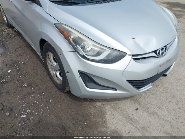 2015 HYUNDAI ELANTRA 5NPDH4AE8FH640707 Photo 5