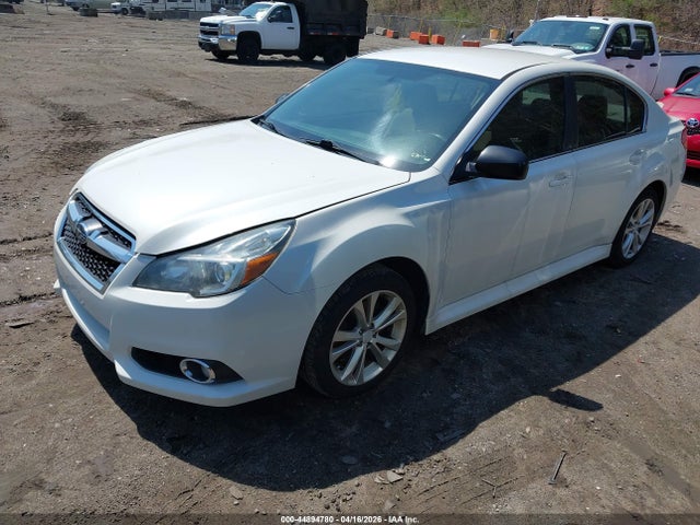 2014 Subaru Legacy 2.5i მანქანა იყიდება აუქციონზე, vin: 4S3BMBA61E3030870, აუქციონის ნომერი: 44894780