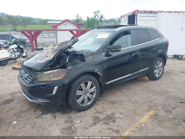 44894783 :رقم المزاد ، YV449MDM0G2811062 vin ، 2016 Volvo Xc60 T6 Drive-e Platinum مزاد بيع