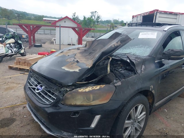 44894783 :رقم المزاد ، YV449MDM0G2811062 vin ، 2016 Volvo Xc60 T6 Drive-e Platinum مزاد بيع