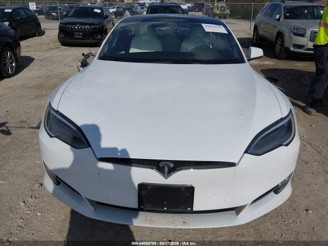 2021 Tesla Model S Long Range Dual Motor All-wheel Drive/long Range Plus Dual Motor All-wheel Drive მანქანა იყიდება აუქციონზე, vin: 5YJSA1E24MF424729, აუქციონის ნომერი: 44894788
