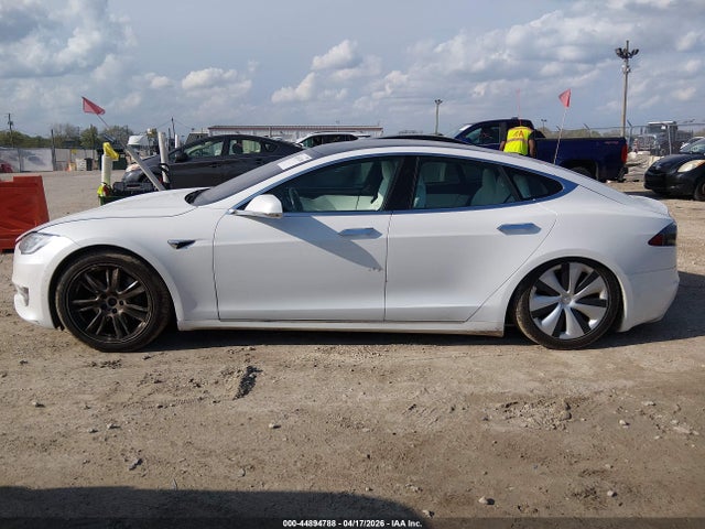 2021 Tesla Model S Long Range Dual Motor All-wheel Drive/long Range Plus Dual Motor All-wheel Drive მანქანა იყიდება აუქციონზე, vin: 5YJSA1E24MF424729, აუქციონის ნომერი: 44894788