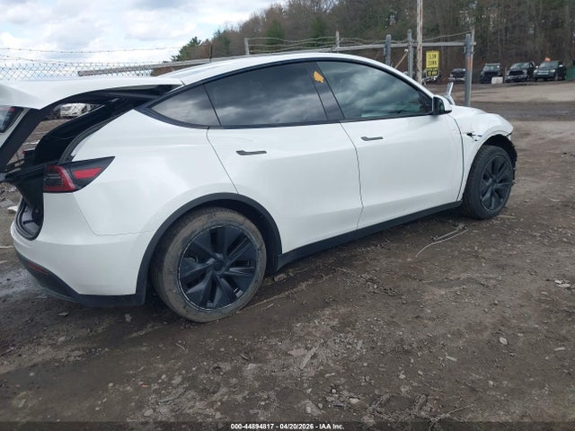 44894817 :رقم المزاد ، 7SAYGDED0SF229710 vin ، 2025 Tesla Model Y Long Range Dual Motor Rear-wheel Drive مزاد بيع