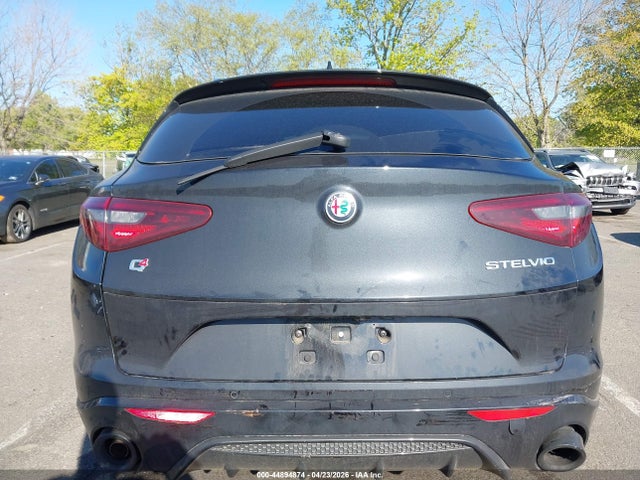 2023 Alfa Romeo Stelvio Veloce Awd მანქანა იყიდება აუქციონზე, vin: ZASPAKBN8P7D53644, აუქციონის ნომერი: 44894874