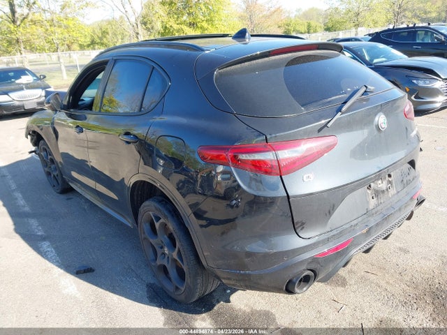 2023 Alfa Romeo Stelvio Veloce Awd მანქანა იყიდება აუქციონზე, vin: ZASPAKBN8P7D53644, აუქციონის ნომერი: 44894874