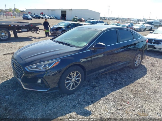 2018 HYUNDAI SONATA 5NPE24AF1JH725279 Photo 1