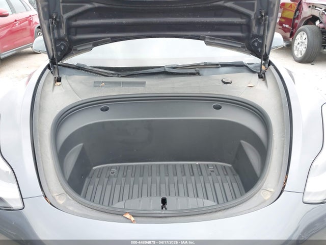 2021 Tesla Model 3 Long Range Dual Motor All-wheel Drive მანქანა იყიდება აუქციონზე, vin: 5YJ3E1EB0MF087792, აუქციონის ნომერი: 44894879