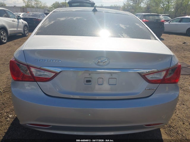 44894913 :رقم المزاد ، 5NPEC4AC7CH323921 vin ، 2012 Hyundai Sonata Limited مزاد بيع