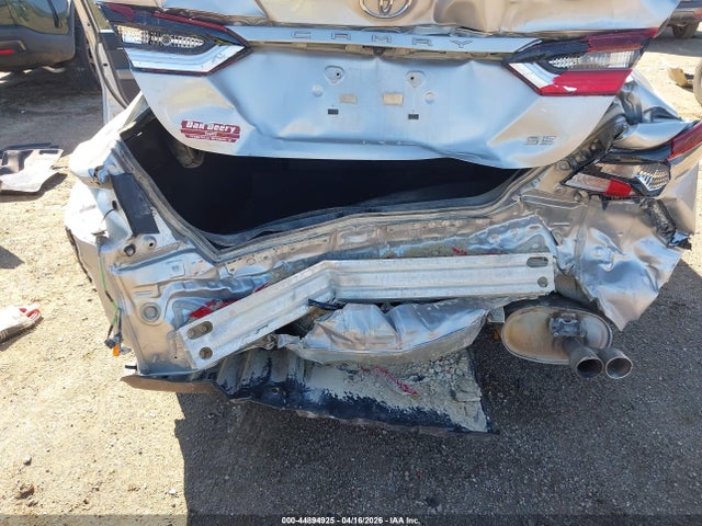 Продаж на аукціоні авто 2021 Toyota Camry Se, vin: 4T1G11AK1MU522681, номер лоту: 44894925