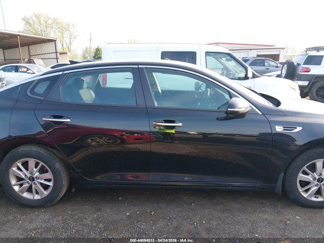 2017 Kia Optima Lx მანქანა იყიდება აუქციონზე, vin: KNAGT4L32H5165451, აუქციონის ნომერი: 44894933