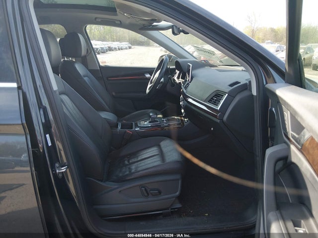 44894946 :رقم المزاد ، WA1BNAFY3J2207107 vin ، 2018 Audi Q5 2.0t Premium/2.0t Tech Premium مزاد بيع
