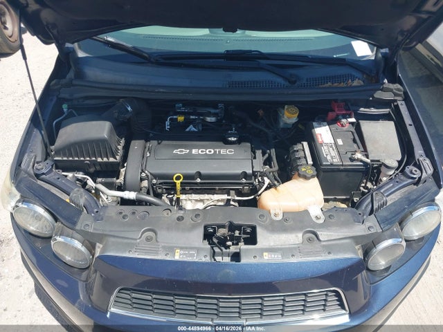 44894966 :رقم المزاد ، 1G1JC5SH5F4178086 vin ، 2015 Chevrolet Sonic Lt Auto مزاد بيع