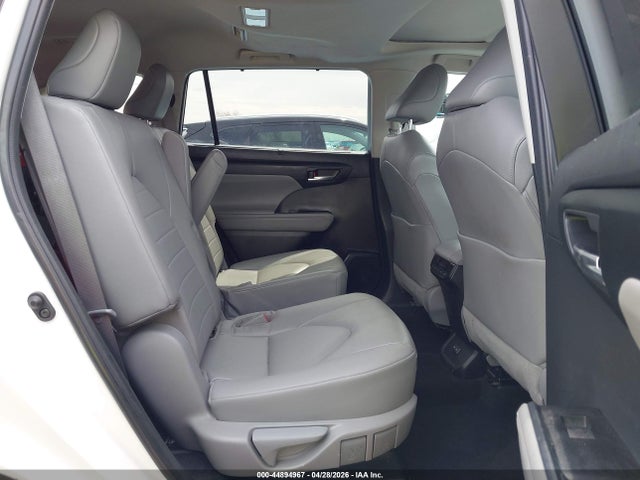 Aukcja sprzedaży 2023 Toyota Highlander Xle, vin: 5TDKDRBH3PS022215, numer aukcji: 44894967