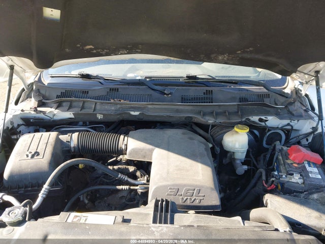 Продажа на аукционе авто 2017 Ram 1500 Tradesman  4x4 6'4 Box, vin: 1C6RR7FG3HS620410, номер лота: 44894993