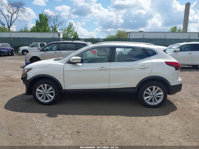 JN1BJ1CR7KW348967 Nissan Rogue Sport Sv