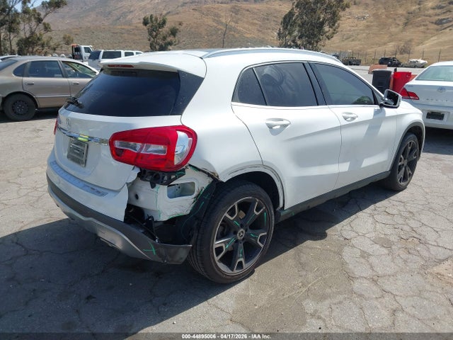 Mercedes-Benz GLA 250 2020 W1NTG4EB7LU040687 Image 4