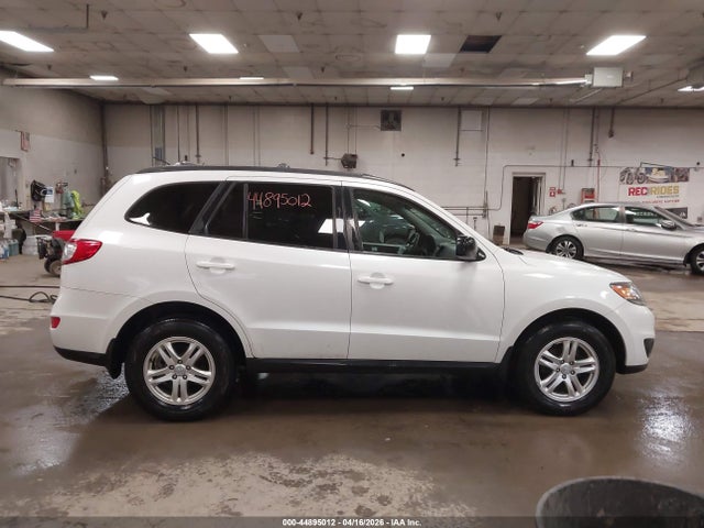 Продаж на аукціоні авто 2012 Hyundai Santa Fe Gls, vin: 5XYZG3AB0CG130914, номер лоту: 44895012