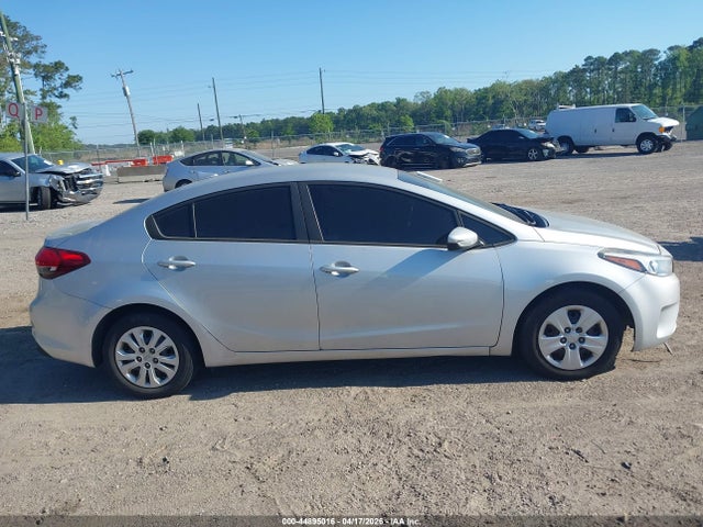 Aukcja sprzedaży 2018 Kia Forte Lx, vin: 3KPFL4A77JE249876, numer aukcji: 44895016