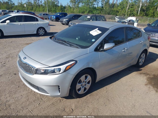 Aukcja sprzedaży 2018 Kia Forte Lx, vin: 3KPFL4A77JE249876, numer aukcji: 44895016