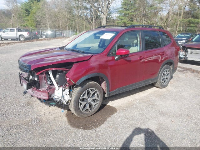 Продаж на аукціоні авто 2024 Subaru Forester Premium, vin: JF2SKADC4RH412693, номер лоту: 44895046