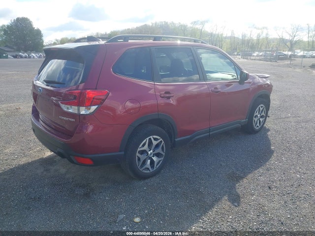 Продаж на аукціоні авто 2024 Subaru Forester Premium, vin: JF2SKADC4RH412693, номер лоту: 44895046