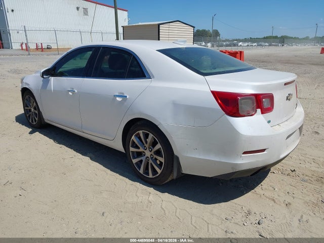 2015 Chevrolet Malibu 1lz მანქანა იყიდება აუქციონზე, vin: 1G11F5SL5FF253045, აუქციონის ნომერი: 44895048