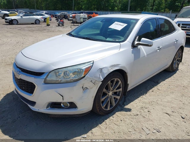 2015 Chevrolet Malibu 1lz მანქანა იყიდება აუქციონზე, vin: 1G11F5SL5FF253045, აუქციონის ნომერი: 44895048
