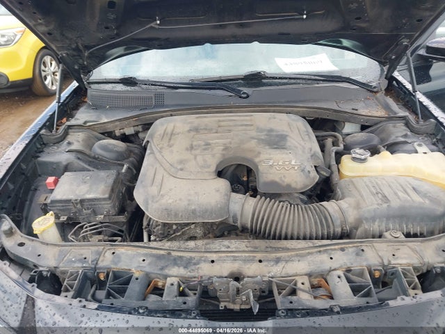 Продажа на аукционе авто 2016 Chrysler 300 S, vin: 2C3CCAGG2GH244191, номер лота: 44895069