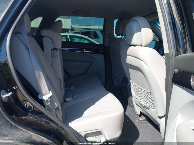 Продажа на аукционе авто 2014 Kia Sorento Lx V6, vin: 5XYKTDA79EG513932, номер лота: 44895071