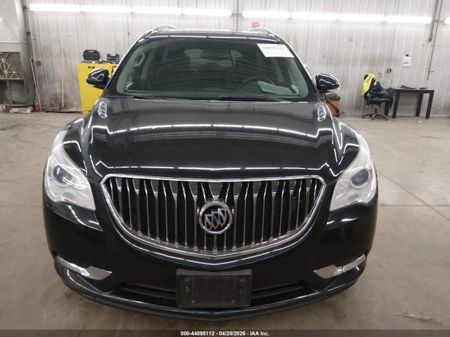 44895112 :رقم المزاد ، 5GAKVBKD0FJ323538 vin ، 2015 Buick Enclave Leather مزاد بيع